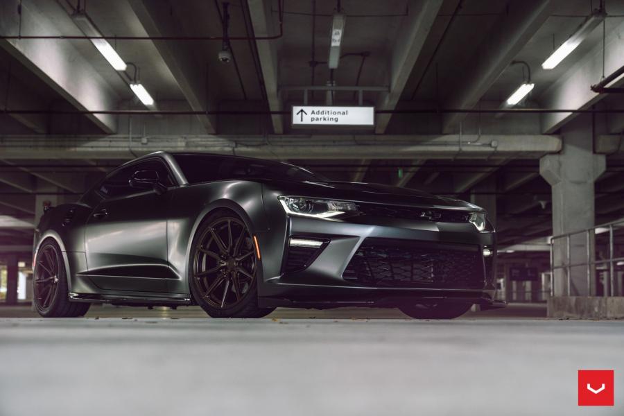  Chevrolet Camaro on Vossen Wheels (HF-3) 2019 года  (фото 14 из 16)